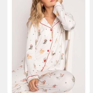 Pj salvage Star & Paws PJ set button down shirt and pants red trim sz S